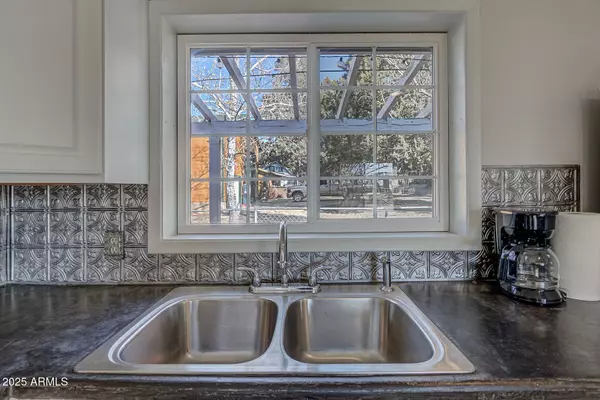 Pine, AZ 85544,3276 N Juniper Trail