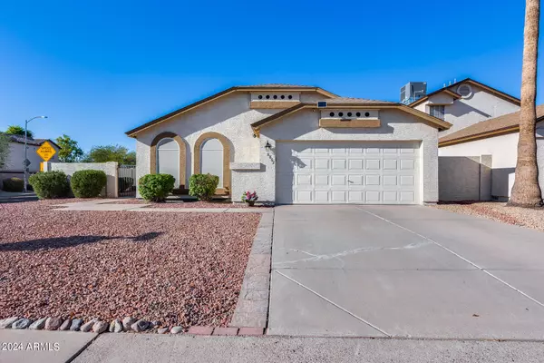 8862 W GROVERS Avenue, Peoria, AZ 85382