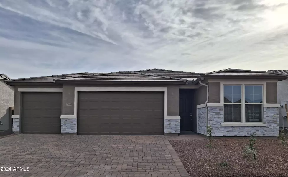 17841 W BLUE SKY Drive, Surprise, AZ 85387