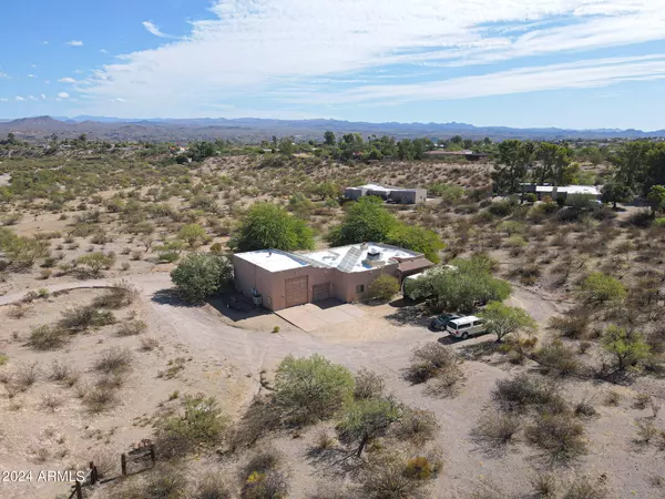 Wickenburg, AZ 85390,1880 W Roderick Lane