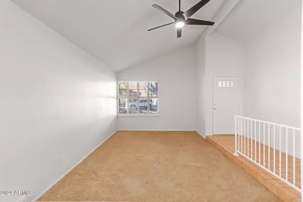 Phoenix, AZ 85044,13026 S 44TH Way