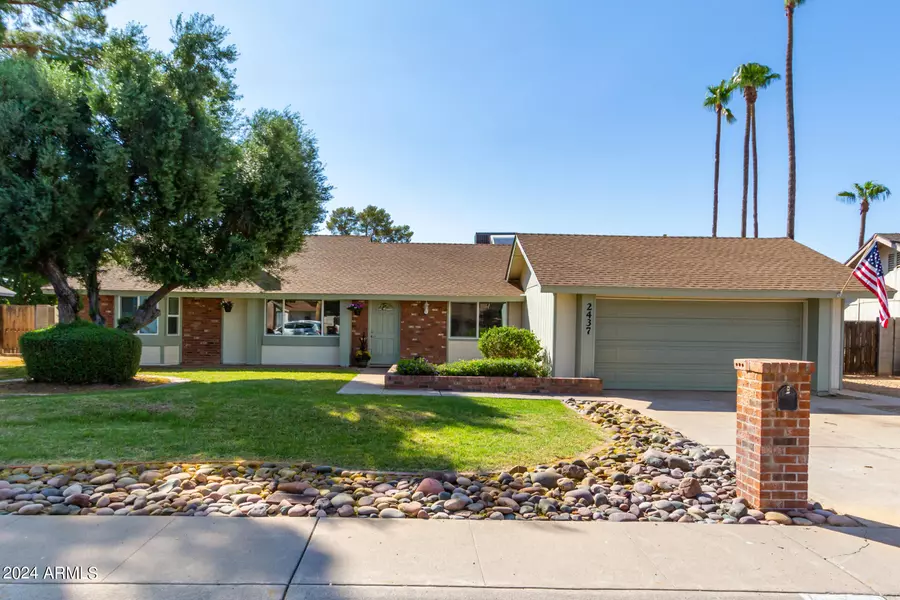 2437 W SAINT MORITZ Lane, Phoenix, AZ 85023