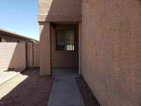 San Tan Valley, AZ 85140,866 E LAMONTE Street