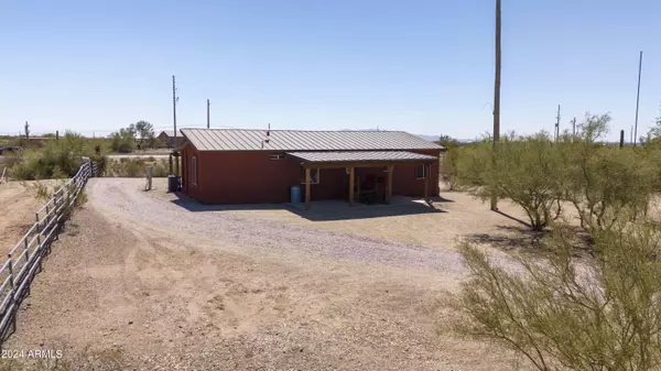 Morristown, AZ 85342,42236 N CASTLE HOT SPRINGS Road