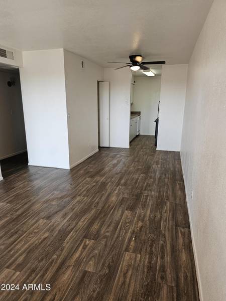 2760 N SALEM -- #201, Mesa, AZ 85215