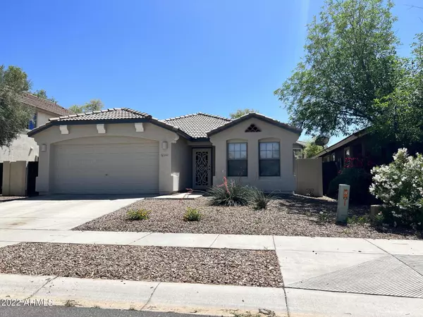 3797 E IRONHORSE Road, Gilbert, AZ 85297