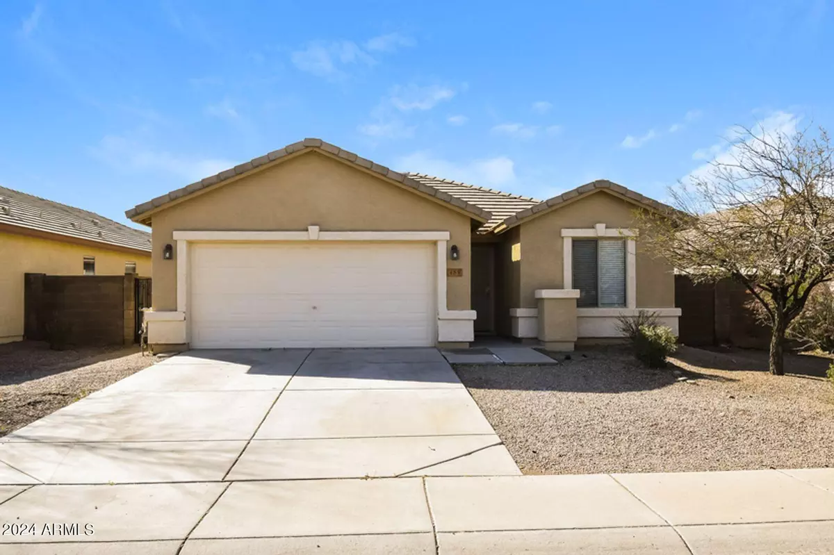 San Tan Valley, AZ 85143,489 W DEXTER Way