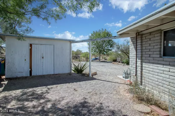 Wickenburg, AZ 85390,1140 JEDIONDIA Drive