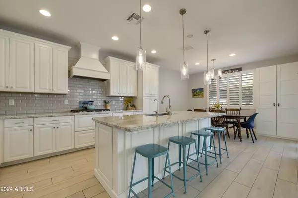 Tempe, AZ 85284,9321 S 55TH Place
