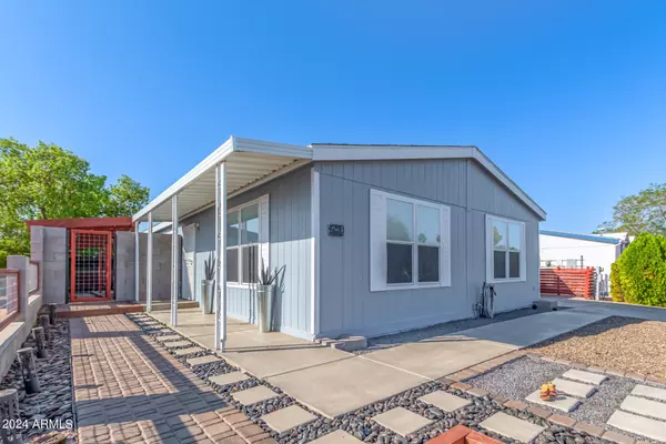 2945 E SEQUOIA Drive, Phoenix, AZ 85050