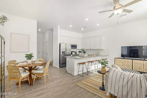Mesa, AZ 85213,3230 E THOMAS Road #112