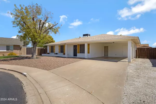 Mesa, AZ 85204,553 S SUNWOOD Circle