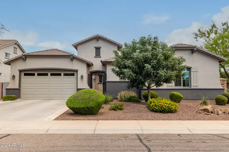 2512 E PLUM Street, Gilbert, AZ 85298