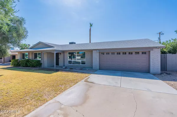 3009 E CHOLLA Street, Phoenix, AZ 85028