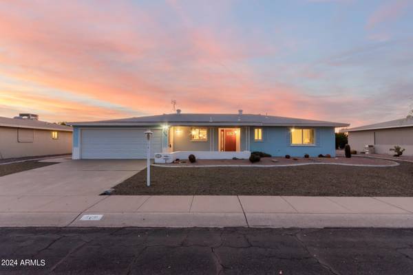 660 N Recker Road,  Mesa,  AZ 85205