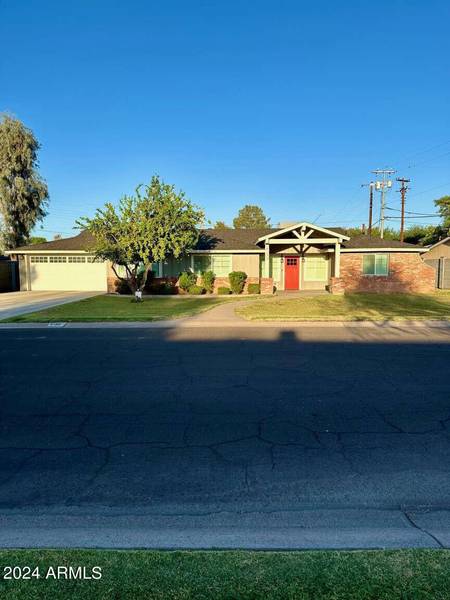 6122 N 8TH Avenue, Phoenix, AZ 85013