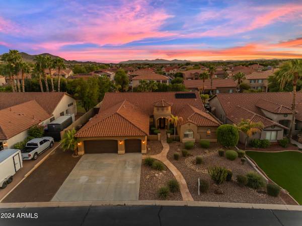 Peoria, AZ 85383,9555 W Running Deer Trail