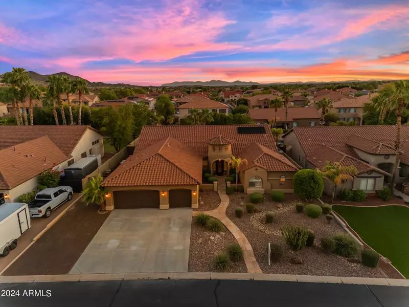 9555 W Running Deer Trail, Peoria, AZ 85383