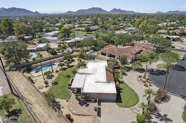 6243 E SUNNYSIDE Drive, Scottsdale, AZ 85254