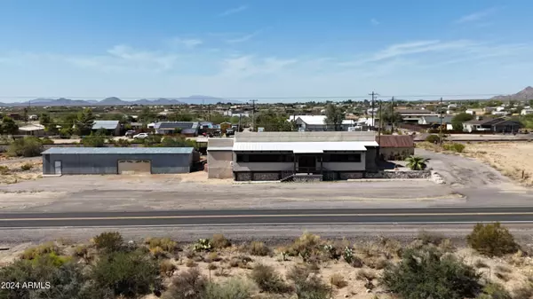 27280 S STATE ROUTE 89 Highway, Congress, AZ 85332