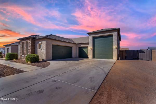 San Tan Valley, AZ 85143,488 W WELD Street