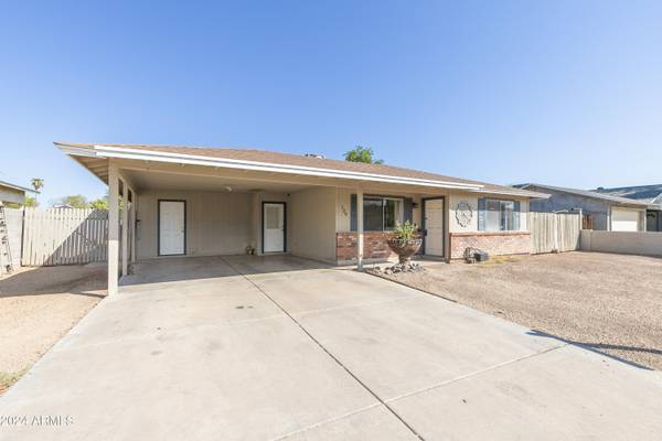 Mesa, AZ 85201,124 W HILLVIEW Street