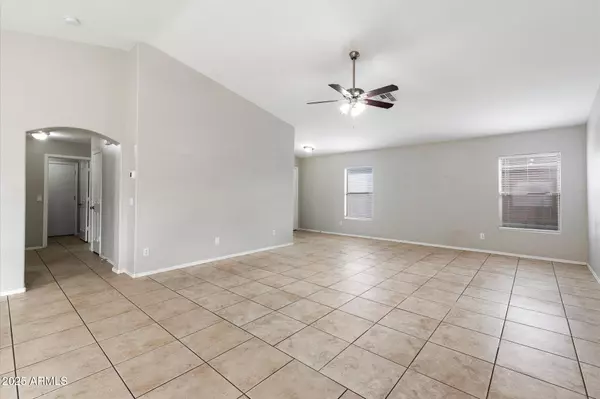 El Mirage, AZ 85335,12753 W MYER Lane