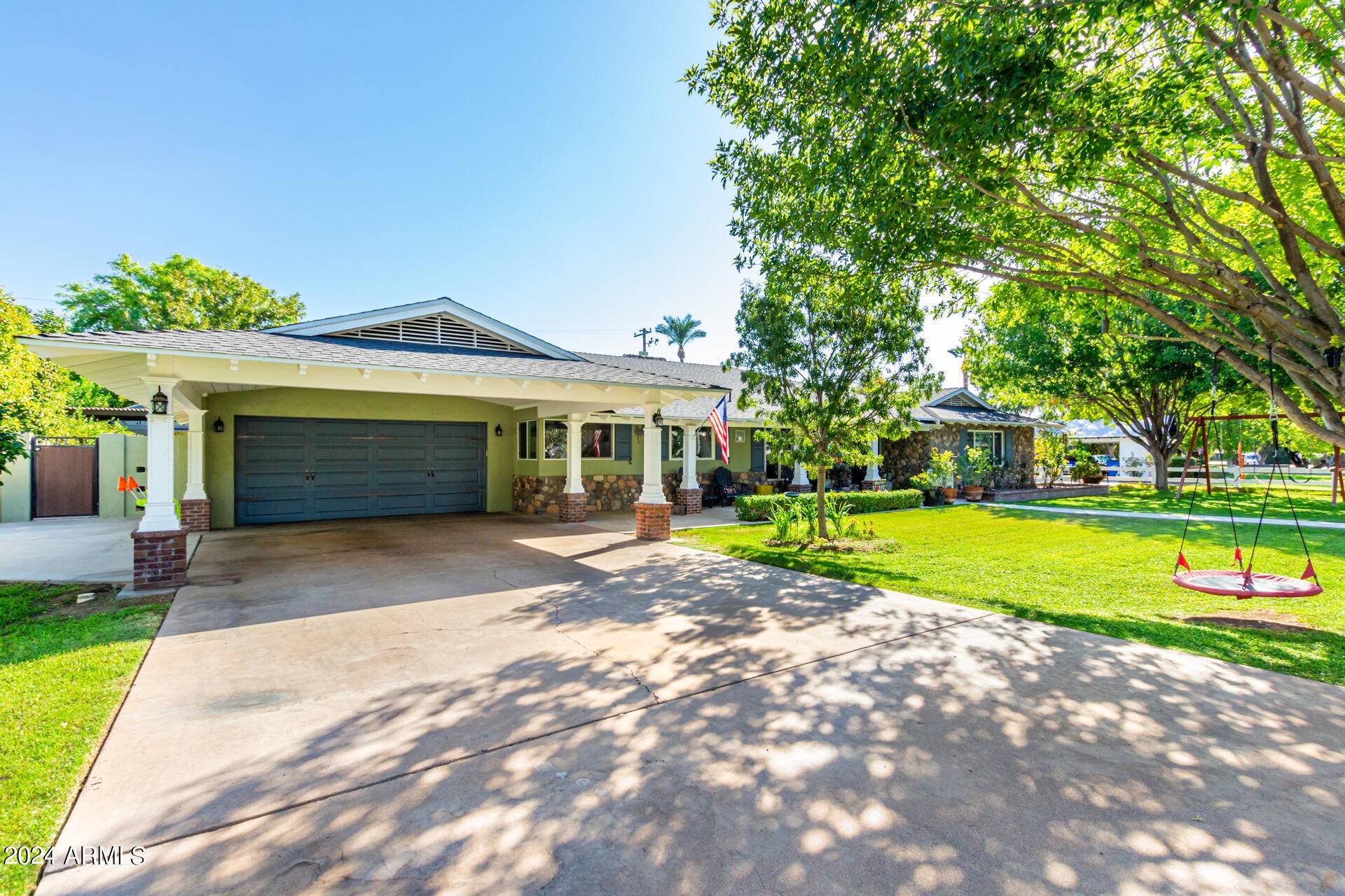 331 W VISTA Avenue, Phoenix, AZ 85021