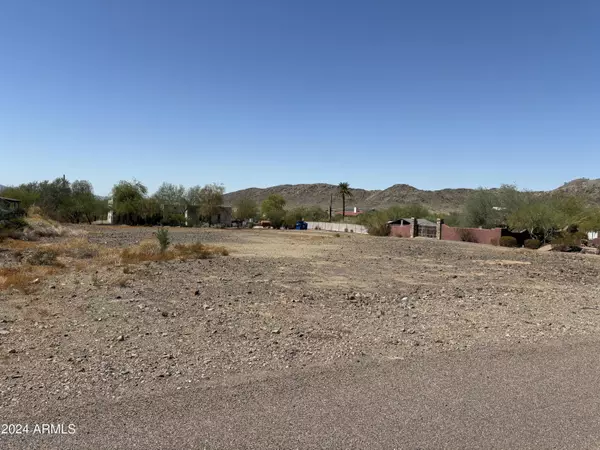 Laveen, AZ 85339,11788 S 40th Avenue #9