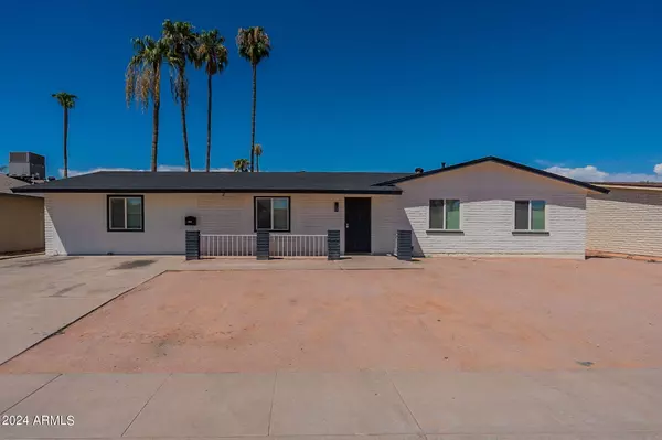 3802 W MISSION Lane, Phoenix, AZ 85051