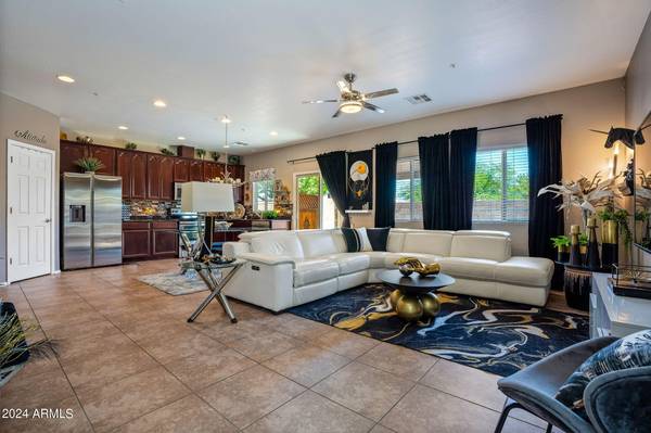 Peoria, AZ 85381,13083 N 87TH Drive