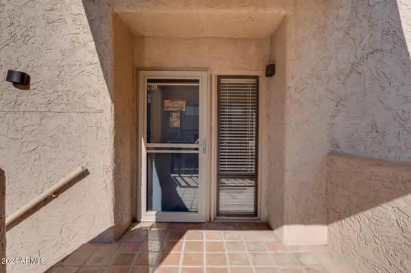 Tempe, AZ 85283,1207 E NORTHSHORE Drive #234