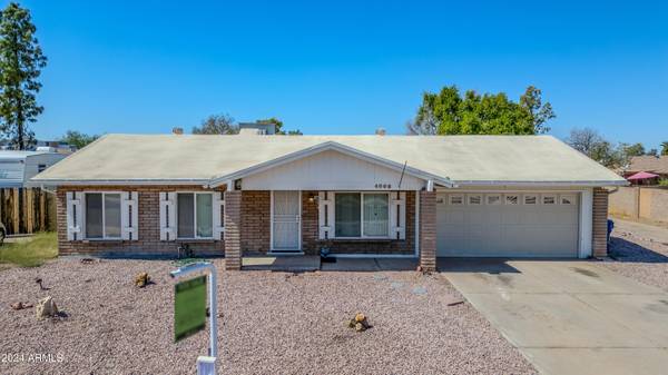 4008 S MITCHELL Drive, Tempe, AZ 85282