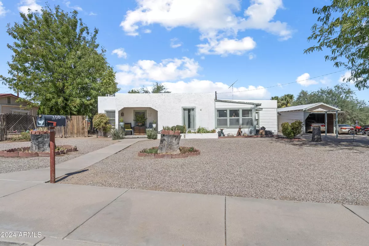 Wickenburg, AZ 85390,100 SWILLING Avenue