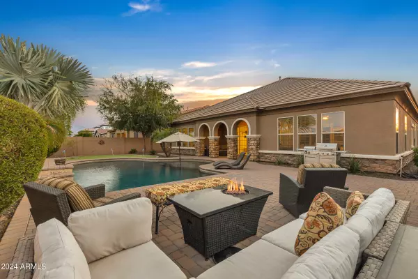 6631 S BALBOA Drive, Gilbert, AZ 85298