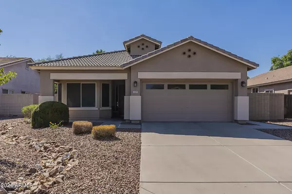 3719 E SANDY Way, Gilbert, AZ 85297