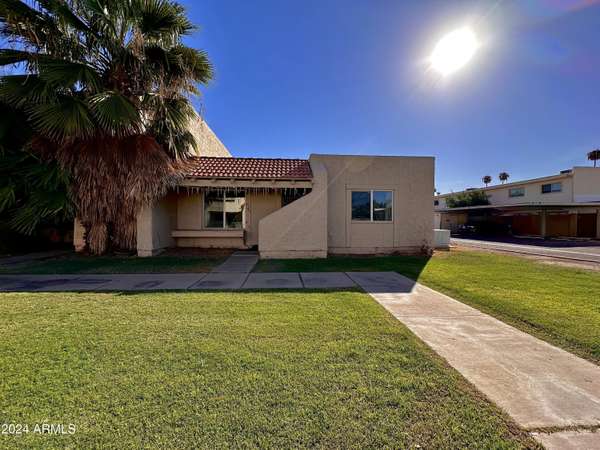 5740 N 43RD Lane, Glendale, AZ 85301