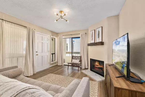 Scottsdale, AZ 85251,3002 N 70TH Street #217