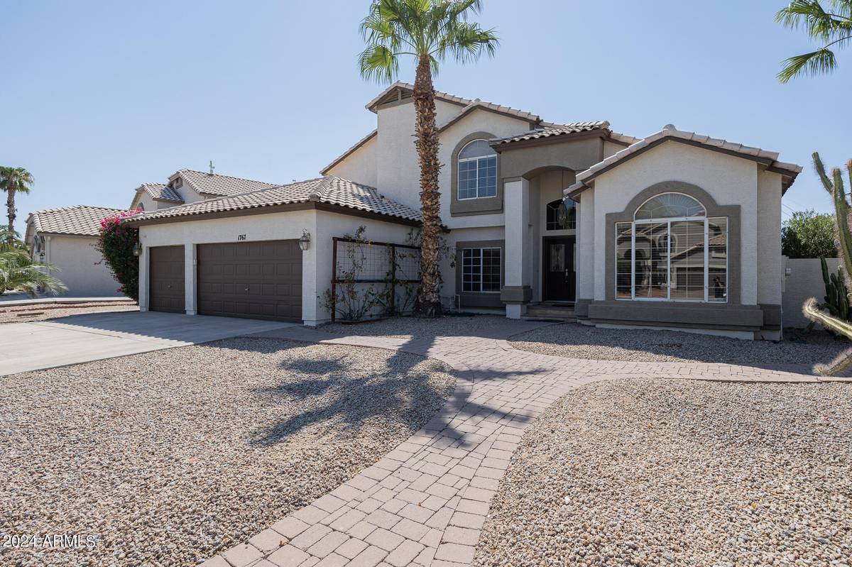 Gilbert, AZ 85233,1767 W REDFIELD Road