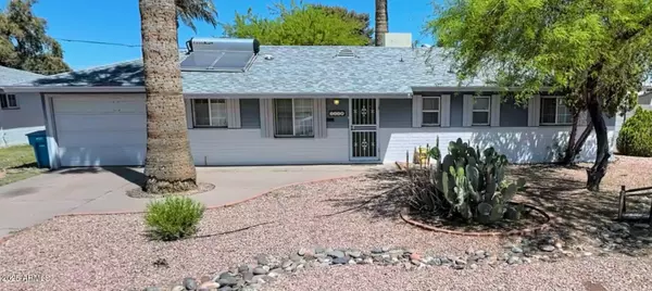 2310 W CHEERY LYNN Road, Phoenix, AZ 85015