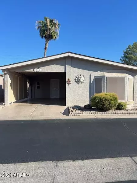 1672 E AUGUSTA Avenue, Chandler, AZ 85249