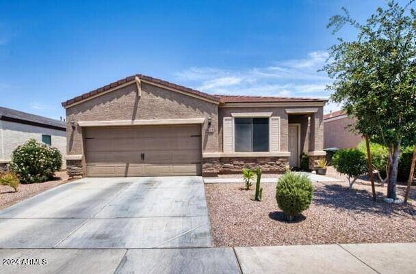 8214 W WOOD Lane, Phoenix, AZ 85043