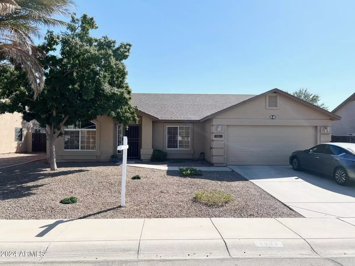 San Tan Valley, AZ 85140,4009 E MEADOW LAND Drive