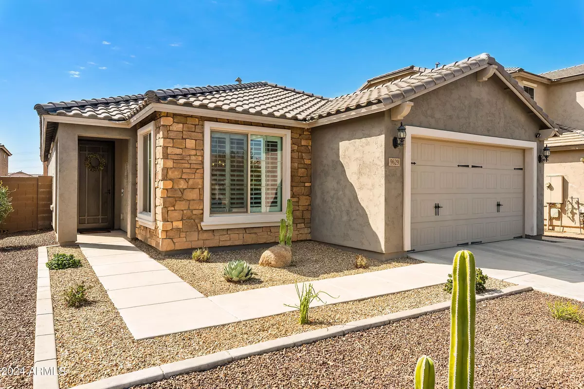 Peoria, AZ 85383,9629 W FALLEN LEAF Lane