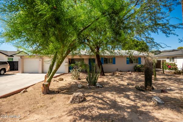 3028 N 47TH Place, Phoenix, AZ 85018