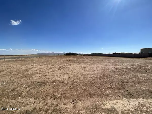 Wittmann, AZ 85361,24313 W BOBWHITE Way #-