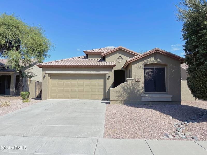 3326 E Powell Court, Gilbert, AZ 85298