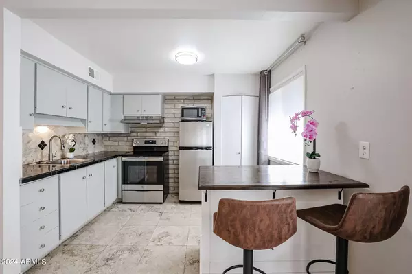 Scottsdale, AZ 85257,8210 E GARFIELD Street #K210