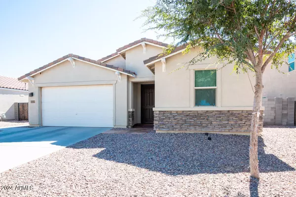 San Tan Valley, AZ 85140,653 W CHAPAWEE Trail