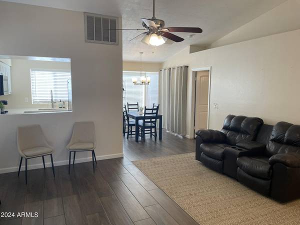 Peoria, AZ 85382,8809 W SAINT JOHN Road